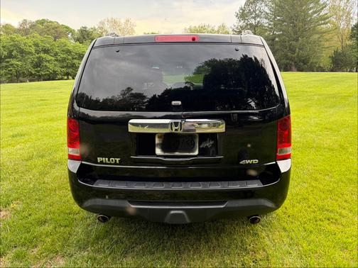 Black 2013 Honda Pilot EX-L