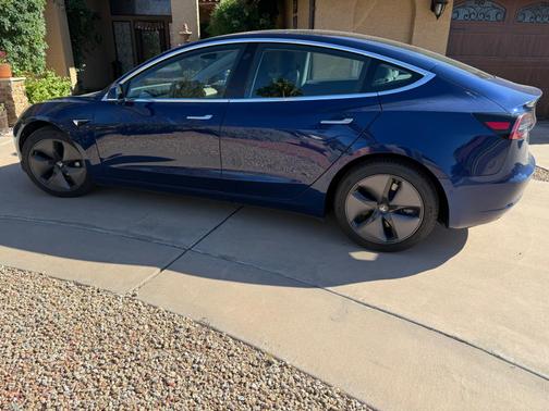 2019 Tesla Model 3 Mid Range