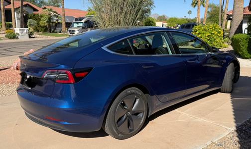 2019 Tesla Model 3 Mid Range