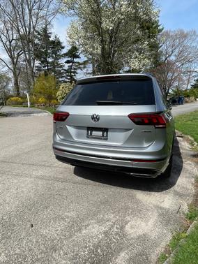 Silver 2020 Volkswagen Tiguan 2.0T SE R-Line Black
