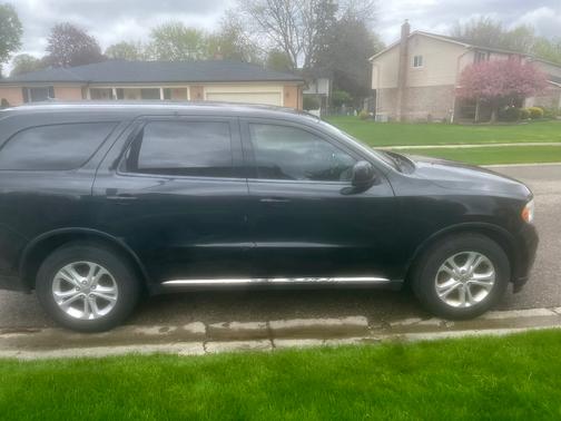 Black 2012 Dodge Durango SXT