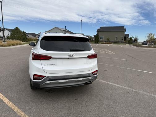 2019 Hyundai SANTA FE SE 2.4