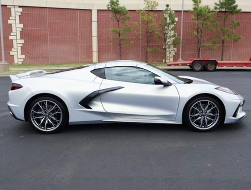 2024 Chevrolet Corvette Stingray w/2LT