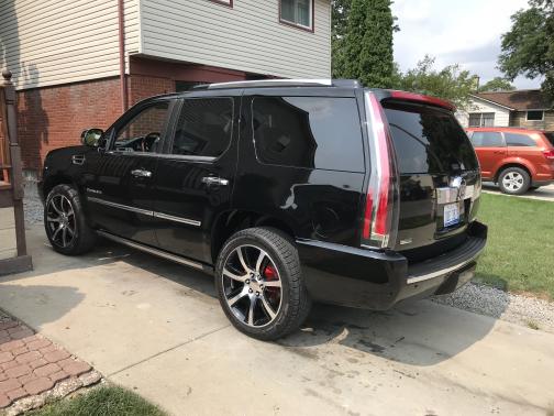 2010 Cadillac Escalade Premium