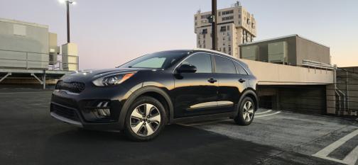 Black 2020 Kia Niro LX
