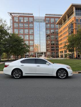 White 2008 Lexus LS 460 L