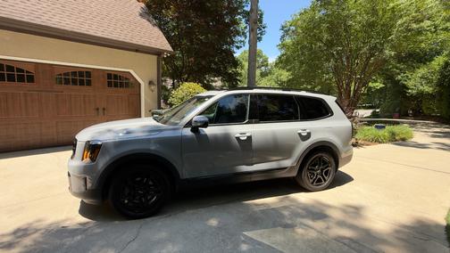 Gray 2024 Kia Telluride SX Prestige X-Line