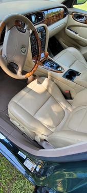 Green 2006 Jaguar XJ8 L