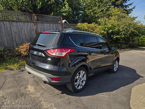 Black 2013 Ford Escape SEL