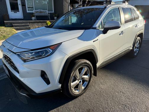 2021 Toyota RAV4 Hybrid Limited