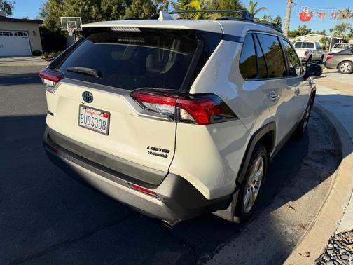 2021 Toyota RAV4 Hybrid Limited