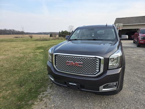 2017 GMC Yukon XL Denali