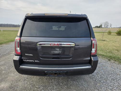 2017 GMC Yukon XL Denali