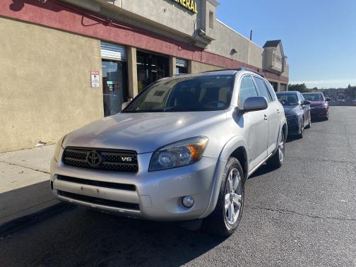 2006 Toyota RAV4 Sport