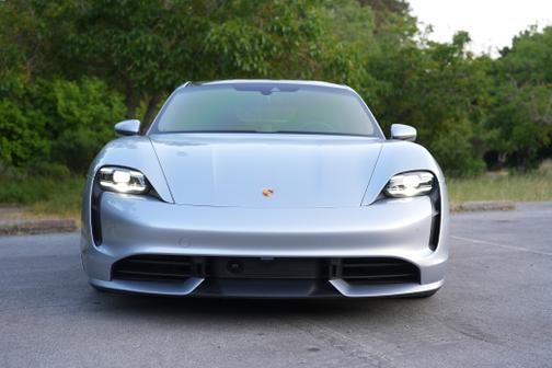 2020 Porsche Taycan Turbo