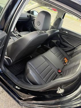 Black 2021 Volkswagen Jetta 1.4T SEL