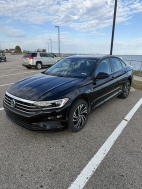 Black 2021 Volkswagen Jetta 1.4T SEL