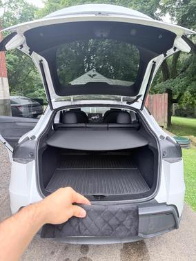 White 2026 Tesla Model Y Premium RWD