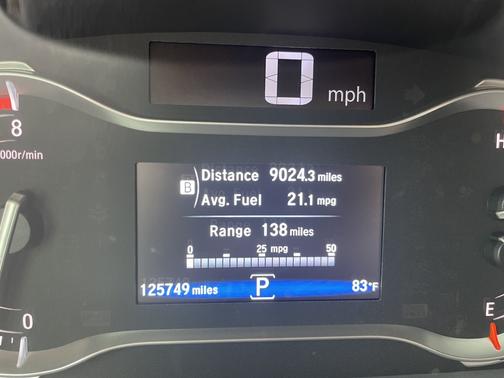 White 2017 Honda Pilot Elite