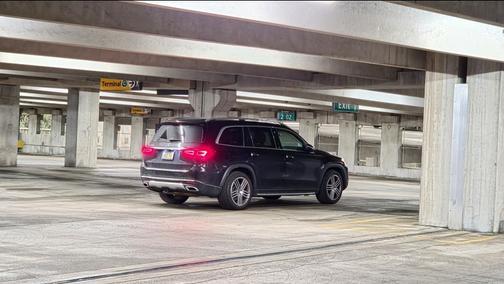 Black 2022 Mercedes-Benz GLS 450 4MATIC
