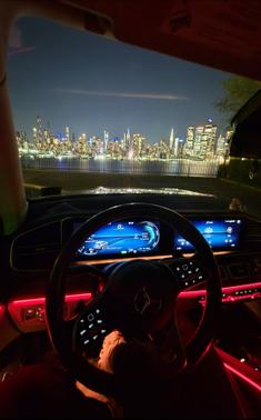 Black 2022 Mercedes-Benz GLS 450 4MATIC