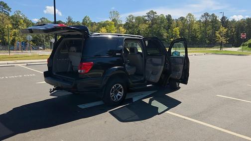 Black 2007 Toyota Sequoia SR5
