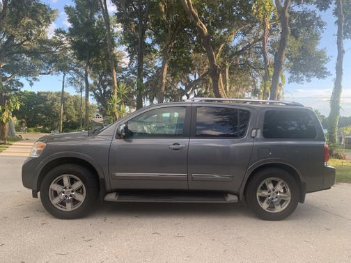 2013 Nissan Armada Platinum