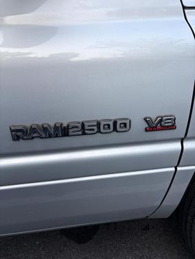 Silver 2001 Dodge Ram 2500 Base