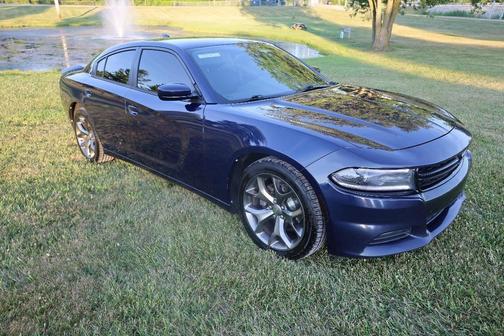 Blue 2016 Dodge Charger SXT