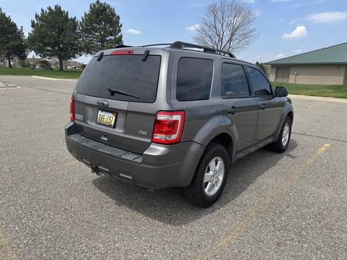2011 Ford Escape XLT