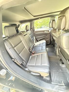 Black 2018 Jeep Grand Cherokee Overland
