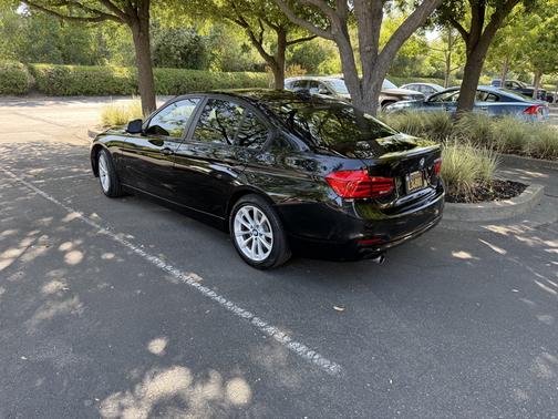 2016 BMW 320 i