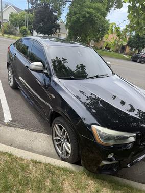 Black 2018 BMW X4 M40i