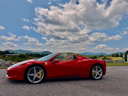 Red 2014 Ferrari 458 Spider Base