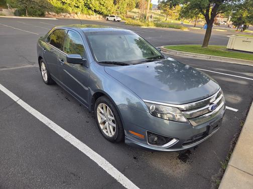 Blue 2011 Ford Fusion SEL