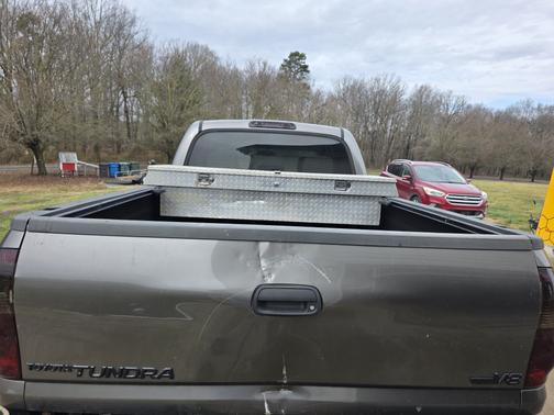 Gray 2006 Toyota Tundra SR5