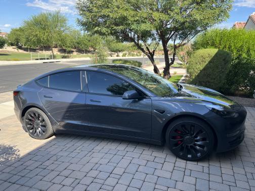 2023 Tesla Model 3 Performance
