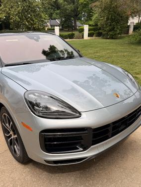Silver 2021 Porsche Cayenne Cayenne Turbo