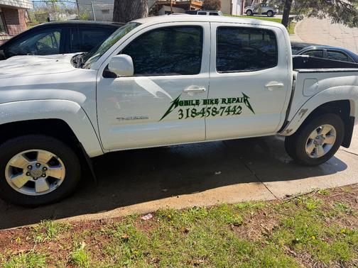 White 2007 Toyota Tacoma PreRunner