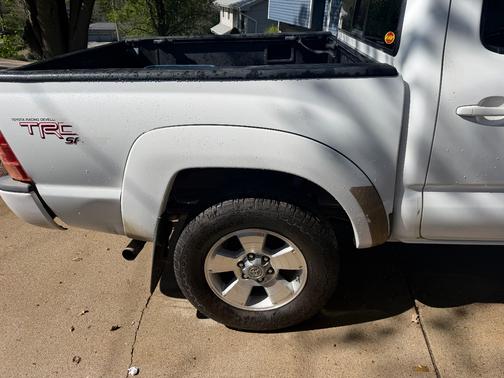 White 2007 Toyota Tacoma PreRunner
