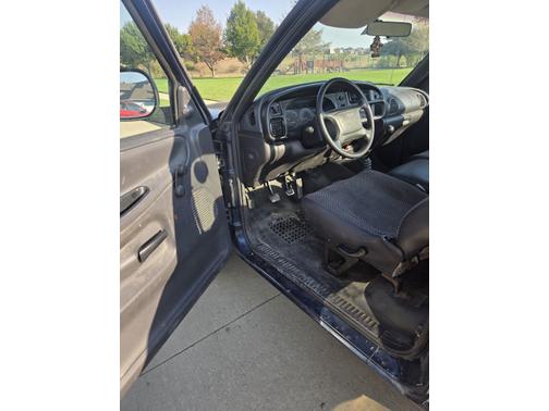 Blue 2001 Dodge Ram 1500 Base