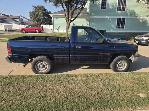 Blue 2001 Dodge Ram 1500 Base
