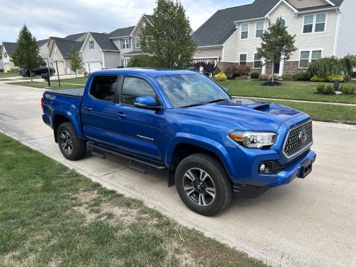 2018 Toyota Tacoma TRD Sport