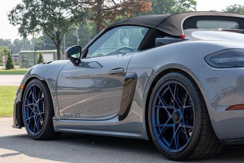 Gray 2025 Porsche 718 Spyder 718 Spyder RS