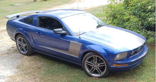 2008 Ford Mustang Base
