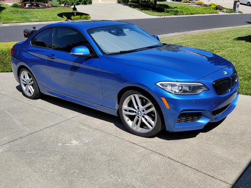 2015 BMW 228 i