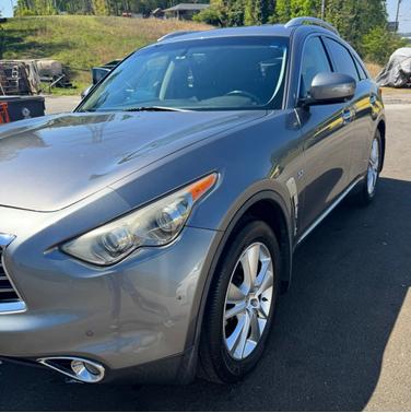 Gray 2014 INFINITI QX70 Base