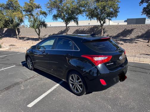 2016 Hyundai Elantra GT Base