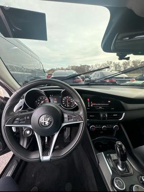 2018 Alfa Romeo Giulia Ti Sport
