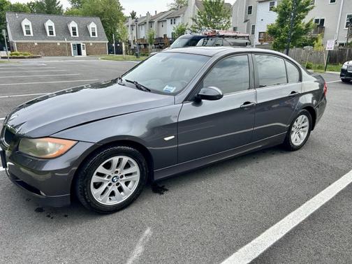 2006 BMW 325 i
